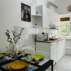 A&j San Pietro Apartamento